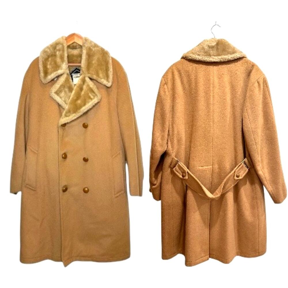 Mighty Mac Vintage 1970s Tan men’s Winter coat w/ Faux Fur Lapel lined size 42